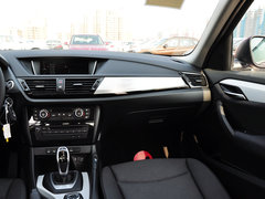 宝马X1 2014款 sDrive18i 领先型 5座