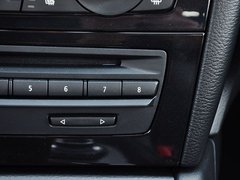 宝马X1 2014款 sDrive20i 运动设计套装 5座
