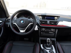 宝马X1 2014款 sDrive20i 运动设计套装 5座