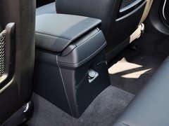 宝马X1 2014款 sDrive20i 运动设计套装 5座
