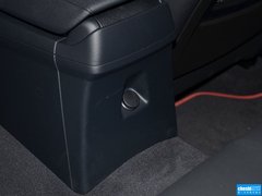 宝马X1 2014款 sDrive20i 运动设计套装 5座