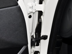 宝马X1 2014款 sDrive18i 运动设计套装 5座