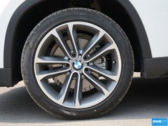 宝马X1 2014款 sDrive18i 运动设计套装 5座