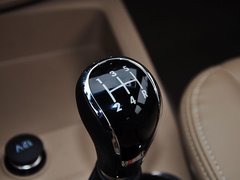 五菱宏光 2014款 1.5L 手动 S 舒适型