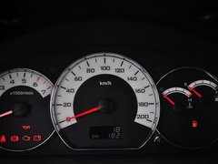 五菱宏光 2014款 1.5L 手动 S 舒适型
