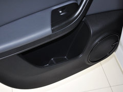 观致3 2014款 1.6L 自动 致悦增强型