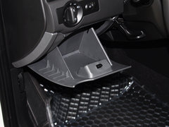 观致3 2014款 1.6L 自动 致悦增强型