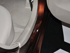 启辰R30 2014款 1.2L 手动 尊享版