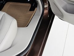 标致408 2014款 1.6T 自动 至尊版