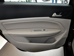 标致408 2014款 1.6T 自动 至尊版