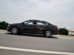 标致408 2014款 1.6T 自动 至尊版