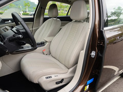 标致408 2014款 1.6T 自动 至尊版