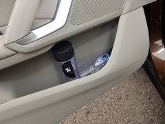 标致408 2014款 1.6T 自动 至尊版