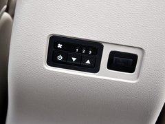 宝骏730 2014款 1.5L 手动 豪华型 7座