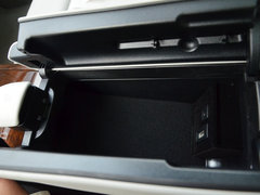 奔驰E级 2015款 E320L 4MATIC