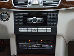 奔驰E级 2015款 E320L 4MATIC