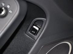 奥迪A4L 2015款 45 TFSI quattro 个性运动型
