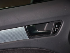 奥迪A4L 2015款 45 TFSI quattro 个性运动型