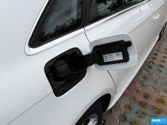 奥迪A4L 2015款 45 TFSI quattro 个性运动型
