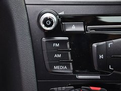 奥迪A4L 2015款 35 TFSI 自动 舒适型