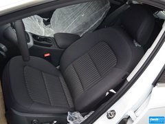 奥迪A4L 2015款 35 TFSI 自动 标准型