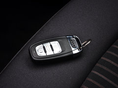 奥迪A4L 2015款 30 TFSI 自动 舒适型