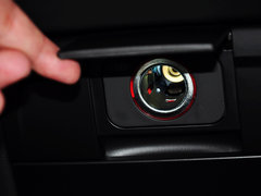 奥迪A4L 2015款 30 TFSI 自动 舒适型