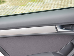 奥迪A4L 2015款 30 TFSI 自动 舒适型