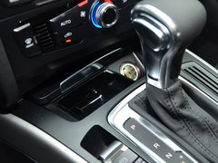 奥迪A4L 2015款 30 TFSI 自动 舒适型