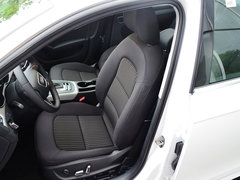 奥迪A4L 2015款 30 TFSI 自动 舒适型