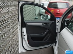奥迪A4L 2015款 30 TFSI 自动 舒适型