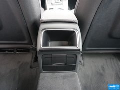 奥迪A4L 2015款 30 TFSI 自动 舒适型