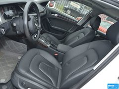 奥迪A4L 2015款 30 TFSI 自动 舒适型