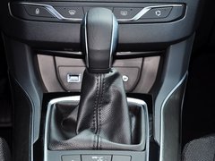 标致408 2014款 1.8L 自动 豪华版