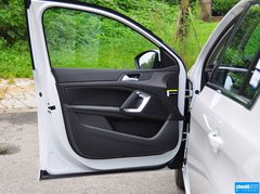 标致408 2014款 1.8L 自动 豪华版