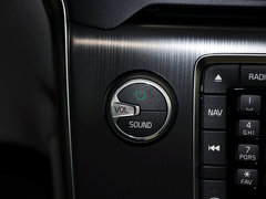 沃尔沃V40 2015款 1.6T 自动 智雅版