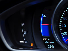 沃尔沃V40 2015款 1.6T 自动 智雅个性运动版