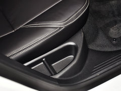 沃尔沃V40 2015款 1.6T 自动 智雅个性运动版
