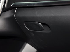 沃尔沃V40 2015款 1.6T 自动 智雅个性运动版