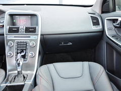 沃尔沃XC60(进口) 2015款 3.0T 自动 T6 智雅版 5座