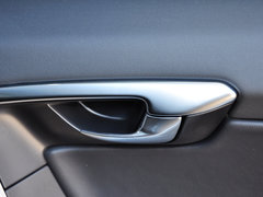 沃尔沃XC60(进口) 2015款 2.0T 自动 T5 个性运动版 5座