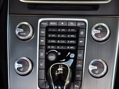 沃尔沃V60 2015款 2.0T 自动 T5 智逸版
