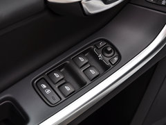 沃尔沃V60 2015款 2.0T 自动 T5 智雅 个性运动版