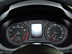奥迪Q3(进口) 2015款 40 TFSI quattro 越野型 5座