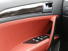 众泰T600 2014款 2.0T 自动 旗舰型 5座