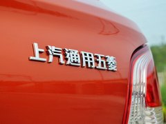 宝骏610 2014款 CROSS 1.5L 自动 豪华型