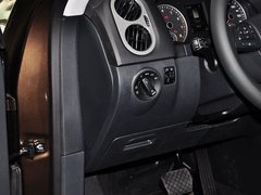 途观 2015款 1.8TSI 自动 两驱豪华型 5座