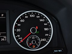 途观 2015款 1.8TSI 自动 两驱风尚版 5座