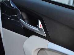 帝豪 2014款 三厢 1.5L 手动 时尚型