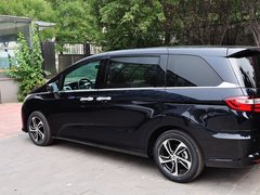 奥德赛 2015款 2.4L CVT 至尊版 7座